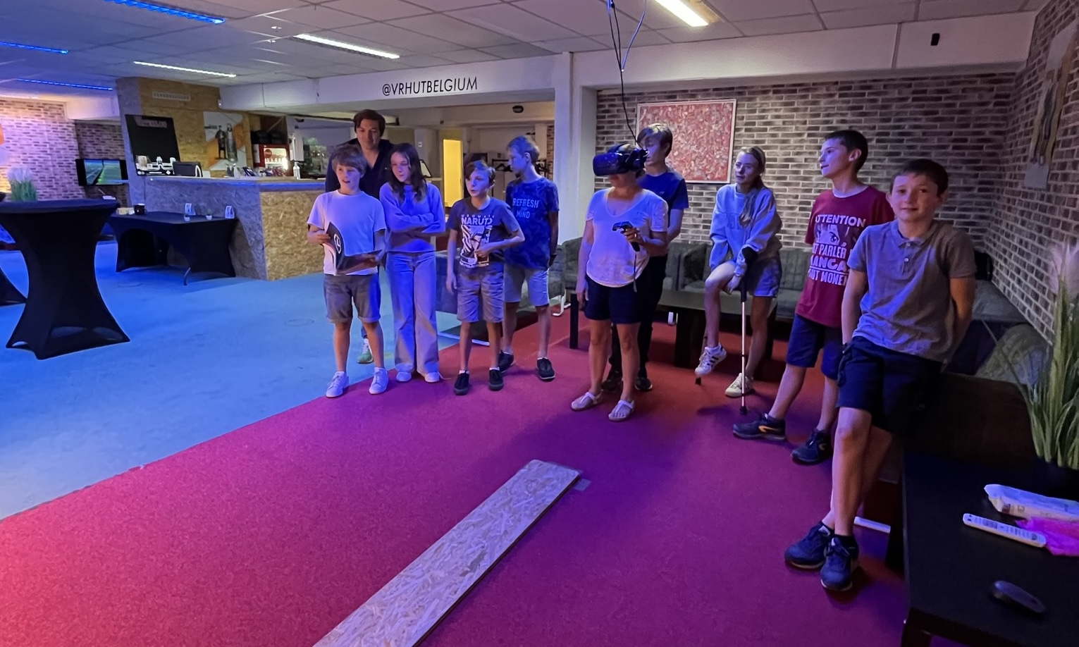 Fête ton anniversaire chez VR-Hut à Waterloo !